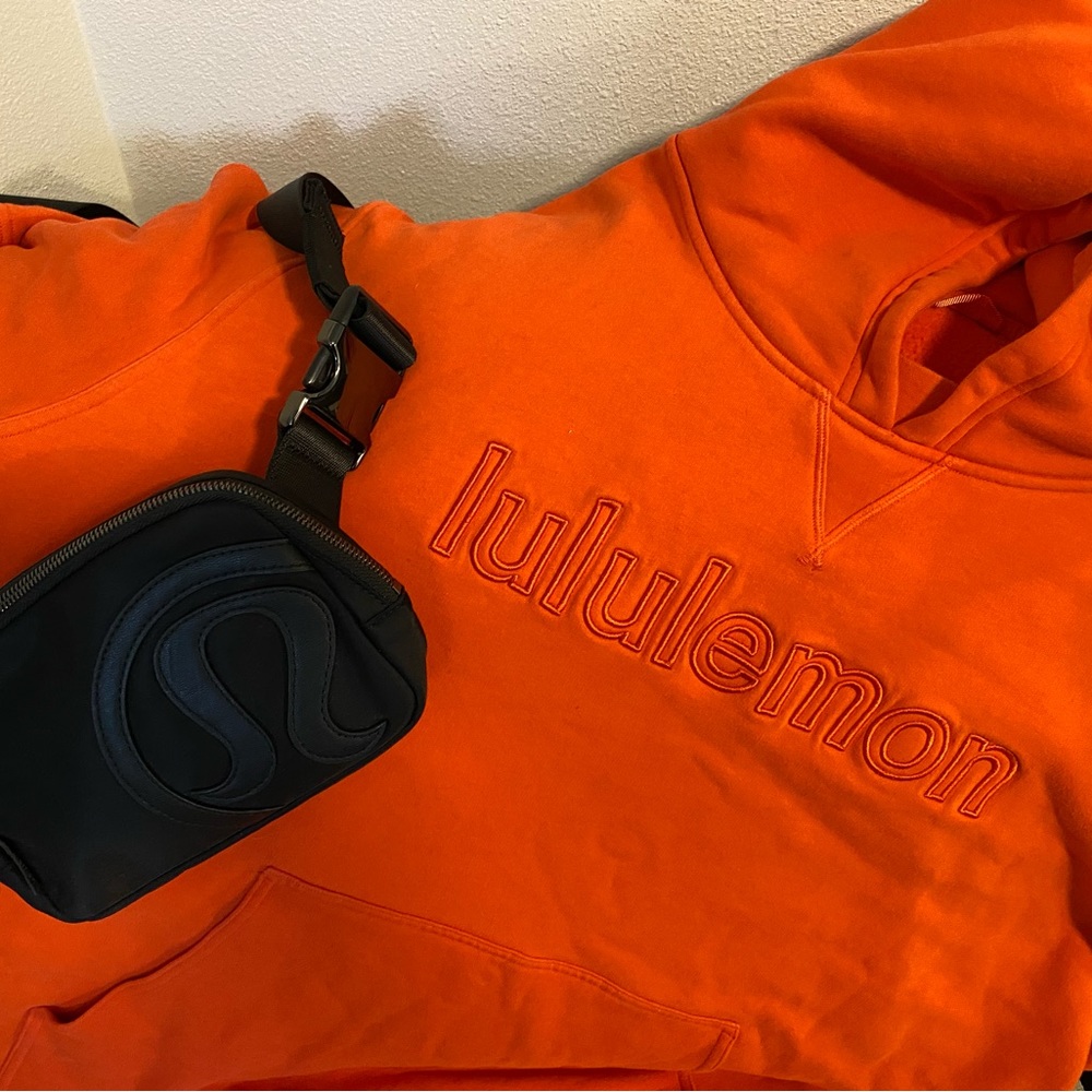 Lululemon oversized hoodie 😍